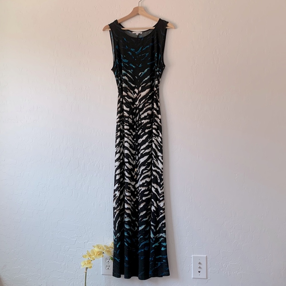 🔥Studio One Animal Print Maxi Dress Medium